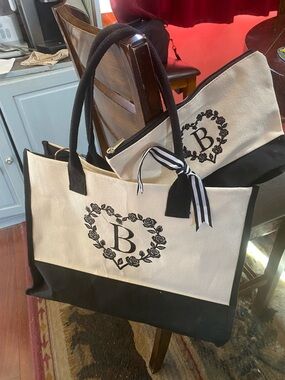 Monogram B Two-Tone Canvas Tote Bag in Black and Cream with Pouch